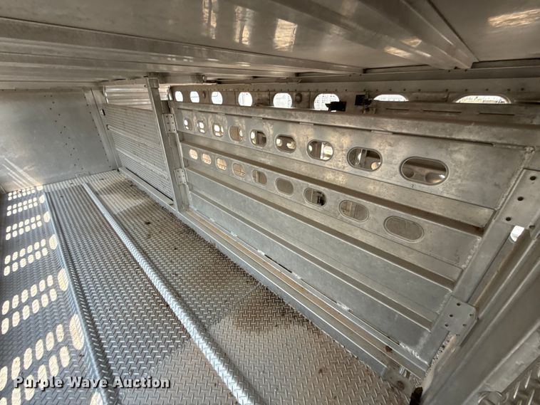 image for item ET6379 2019 Wilson PSDCL-402 livestock trailer