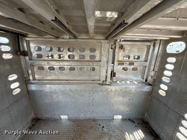 image for item ET6379 2019 Wilson PSDCL-402 livestock trailer