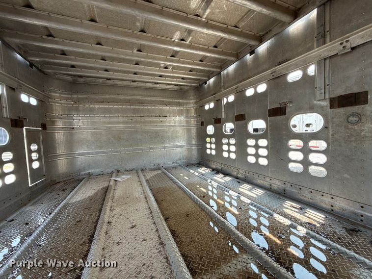 image for item ET6379 2019 Wilson PSDCL-402 livestock trailer