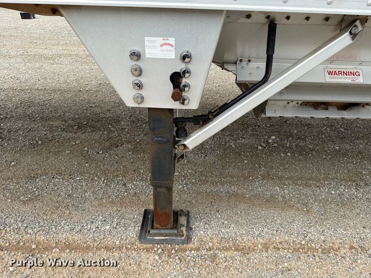 image for item ET6380 2017 Timpte Super Hopper grain trailer