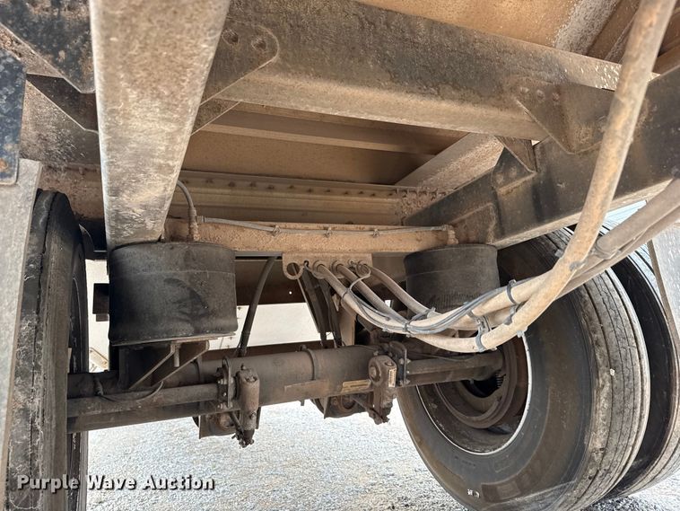 image for item ET6380 2017 Timpte Super Hopper grain trailer