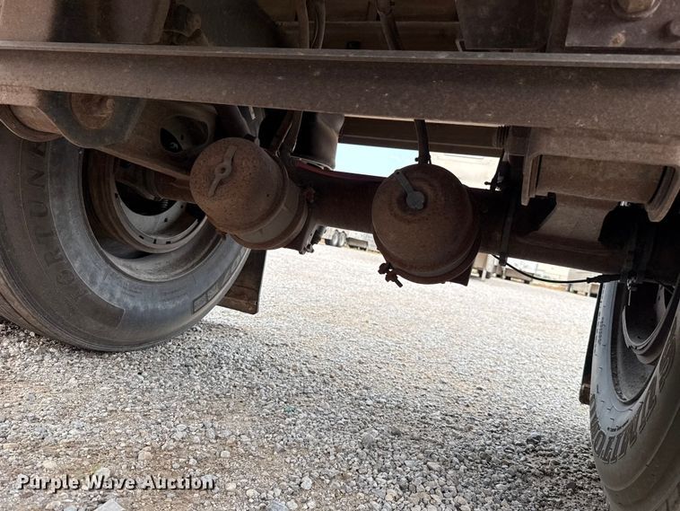 image for item ET6380 2017 Timpte Super Hopper grain trailer