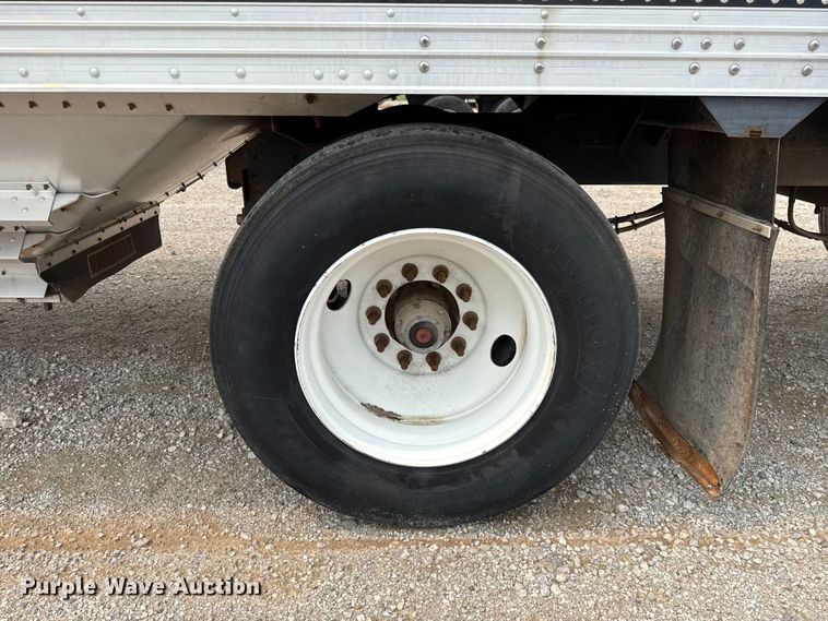 image for item ET6380 2017 Timpte Super Hopper grain trailer