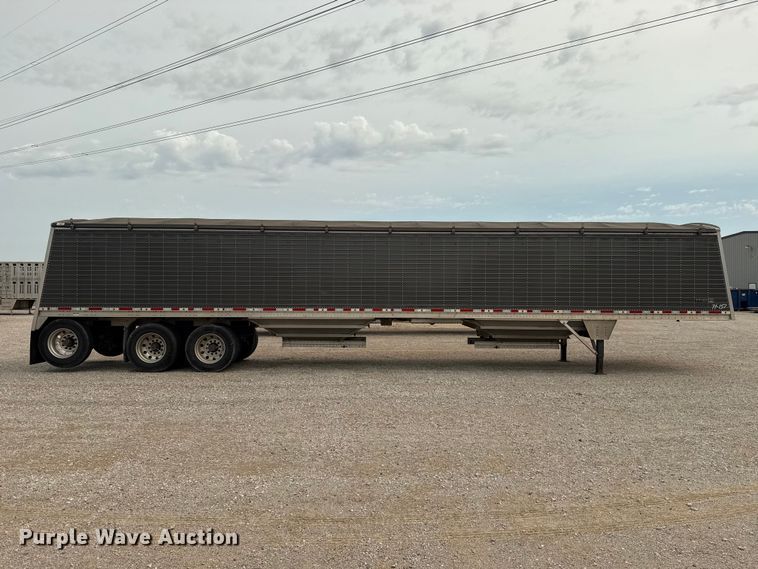 image for item ET6381 2024 Wilson DWH-750CGM grain trailer