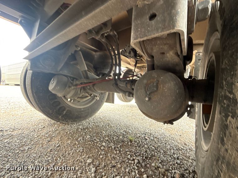 image for item ET6381 2024 Wilson DWH-750CGM grain trailer