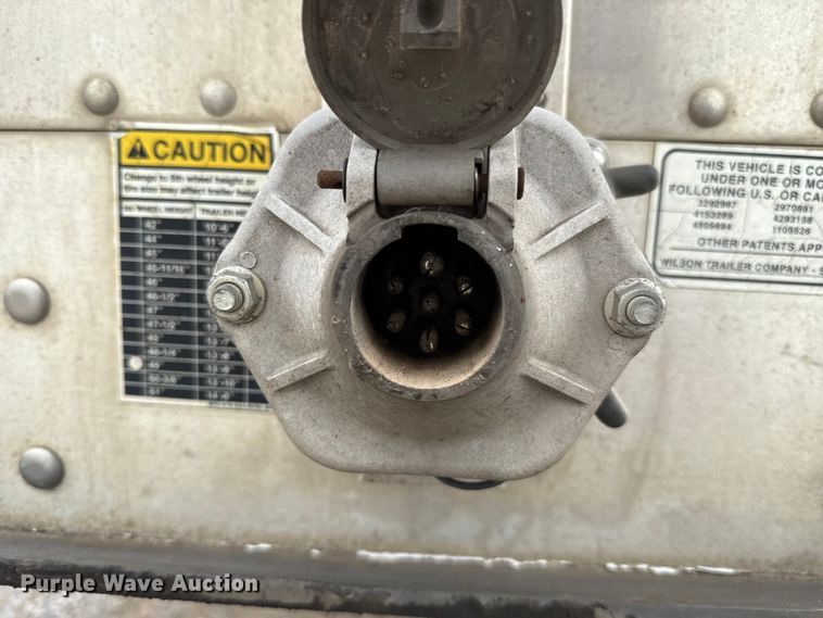image for item ET6382 2019 Wilson PSDCL-402 livestock trailer