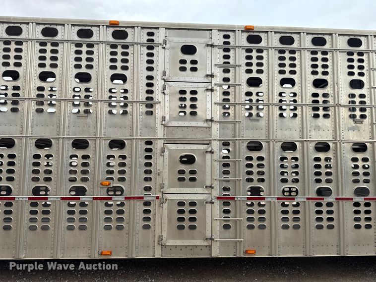 image for item ET6382 2019 Wilson PSDCL-402 livestock trailer