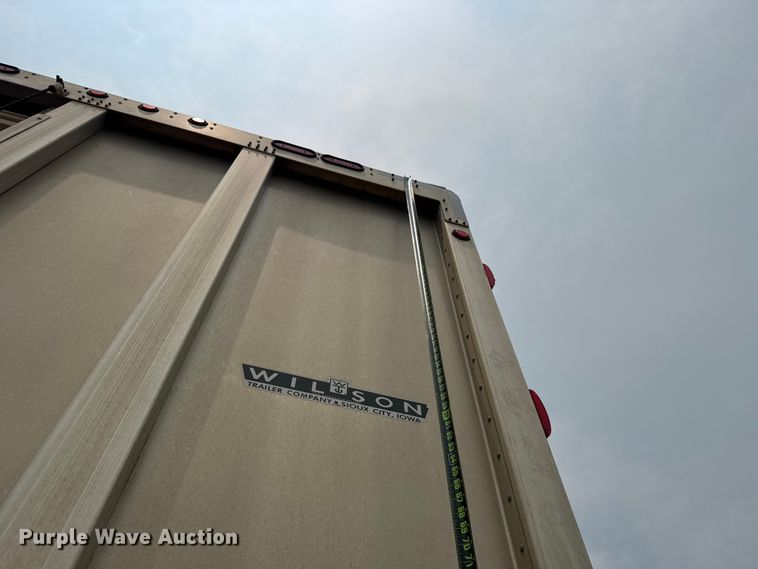 image for item ET6382 2019 Wilson PSDCL-402 livestock trailer