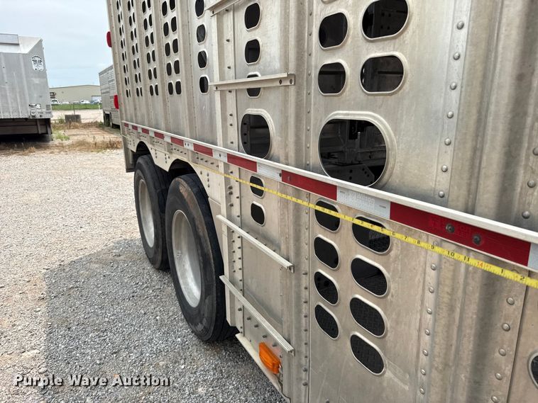 image for item ET6382 2019 Wilson PSDCL-402 livestock trailer