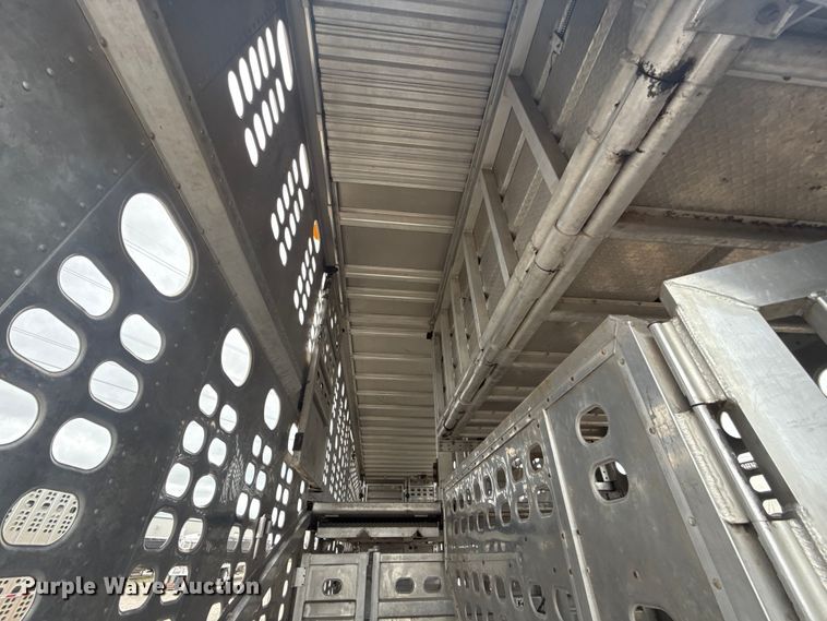 image for item ET6382 2019 Wilson PSDCL-402 livestock trailer