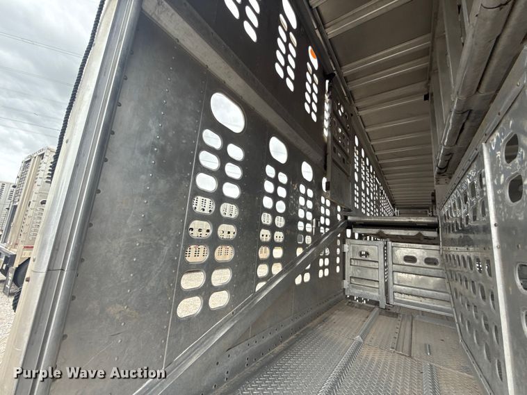 image for item ET6382 2019 Wilson PSDCL-402 livestock trailer
