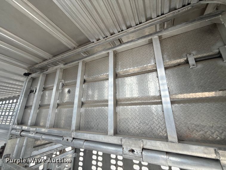 image for item ET6382 2019 Wilson PSDCL-402 livestock trailer