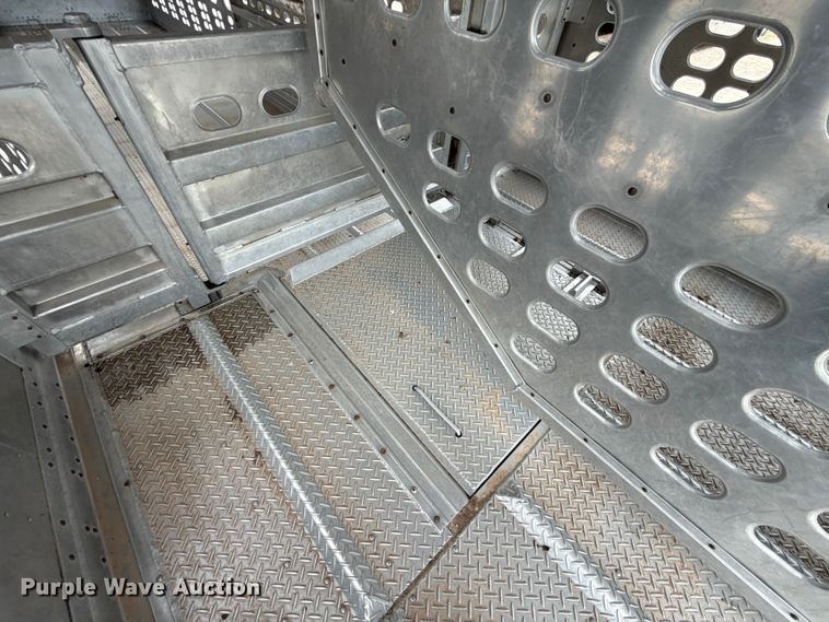 image for item ET6382 2019 Wilson PSDCL-402 livestock trailer