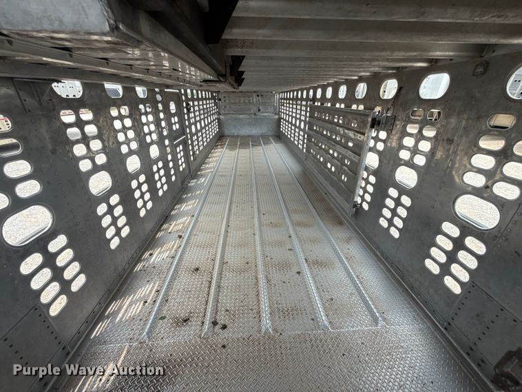 image for item ET6382 2019 Wilson PSDCL-402 livestock trailer