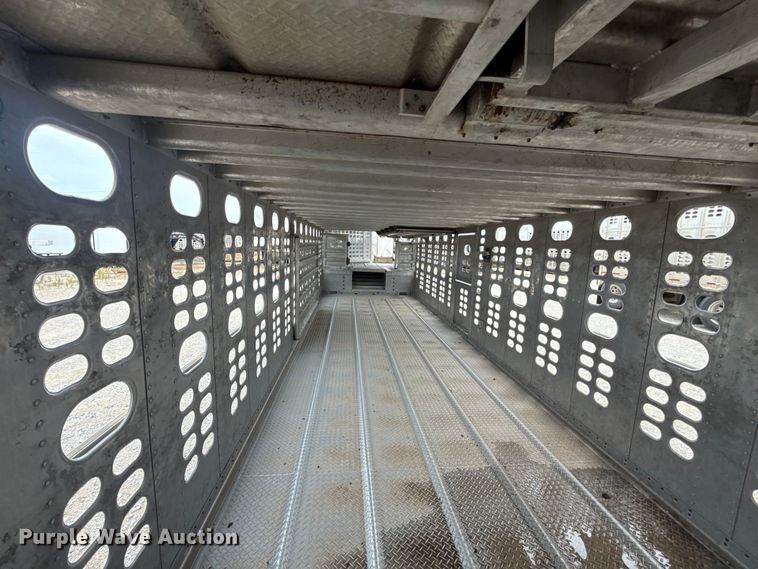 image for item ET6382 2019 Wilson PSDCL-402 livestock trailer