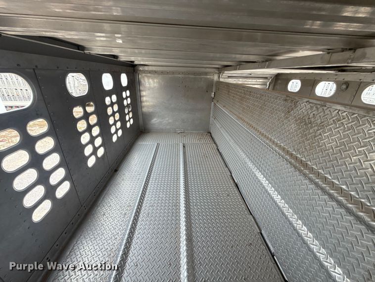 image for item ET6382 2019 Wilson PSDCL-402 livestock trailer