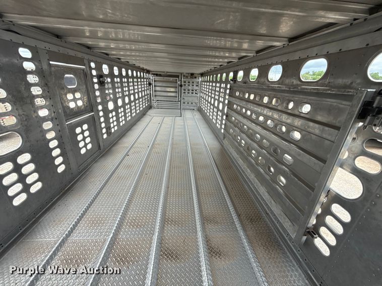 image for item ET6382 2019 Wilson PSDCL-402 livestock trailer