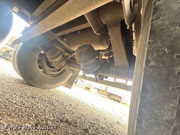 image for item ET6382 2019 Wilson PSDCL-402 livestock trailer