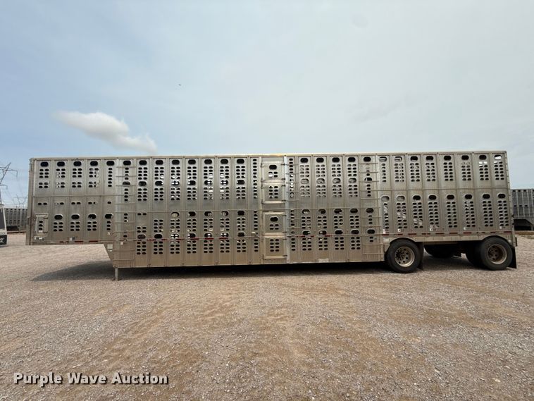 image for item ET6383 2019 Wilson PSDCL-402 livestock trailer