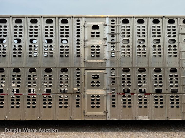 image for item ET6383 2019 Wilson PSDCL-402 livestock trailer