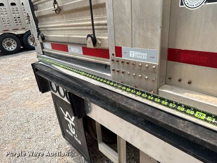 image for item ET6383 2019 Wilson PSDCL-402 livestock trailer