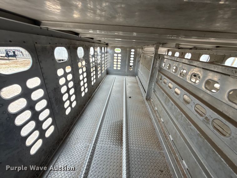 image for item ET6383 2019 Wilson PSDCL-402 livestock trailer
