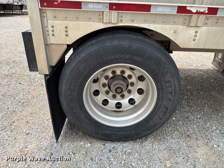 image for item ET6383 2019 Wilson PSDCL-402 livestock trailer