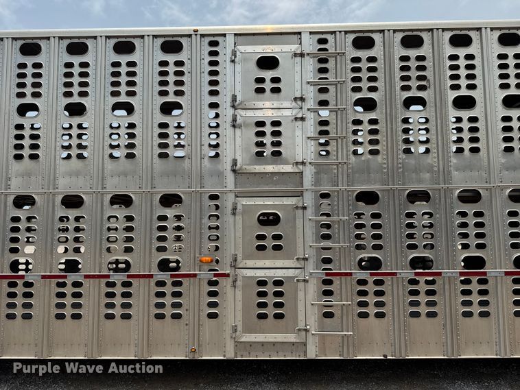 image for item ET6384 2019 Wilson PSDCL-402 livestock trailer
