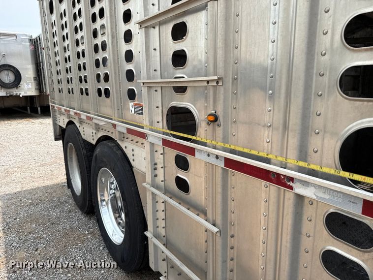 image for item ET6384 2019 Wilson PSDCL-402 livestock trailer