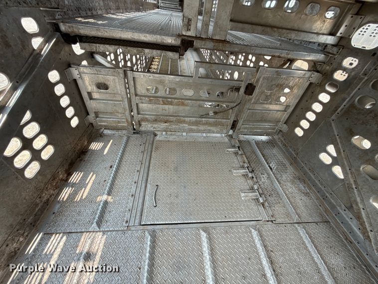 image for item ET6384 2019 Wilson PSDCL-402 livestock trailer