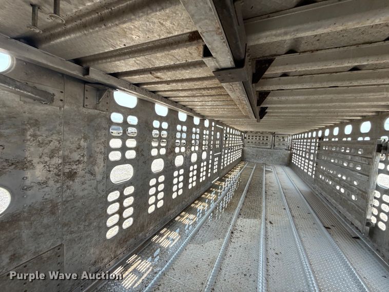 image for item ET6384 2019 Wilson PSDCL-402 livestock trailer