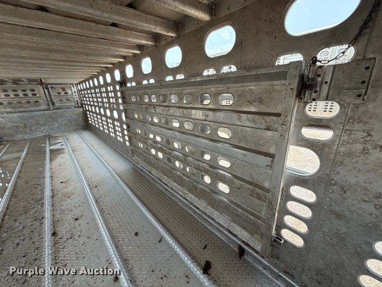 image for item ET6384 2019 Wilson PSDCL-402 livestock trailer