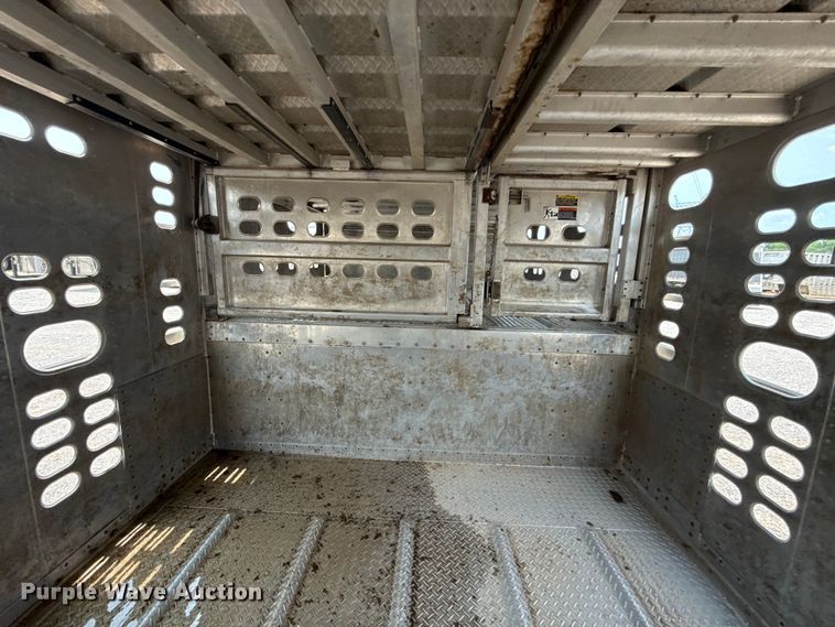 image for item ET6384 2019 Wilson PSDCL-402 livestock trailer
