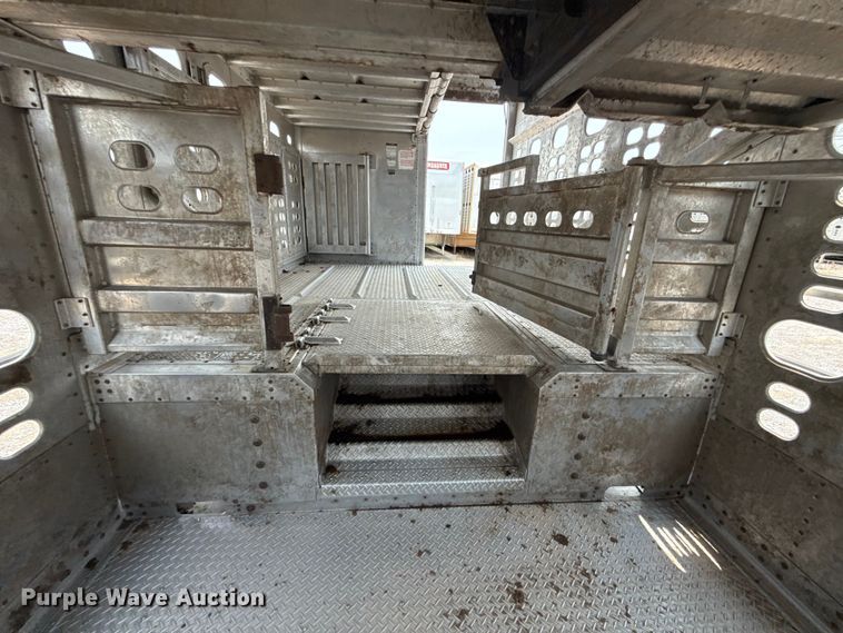 image for item ET6384 2019 Wilson PSDCL-402 livestock trailer