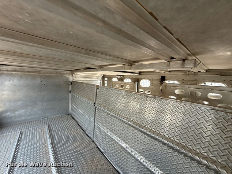 image for item ET6384 2019 Wilson PSDCL-402 livestock trailer
