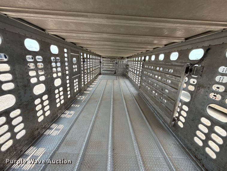 image for item ET6384 2019 Wilson PSDCL-402 livestock trailer