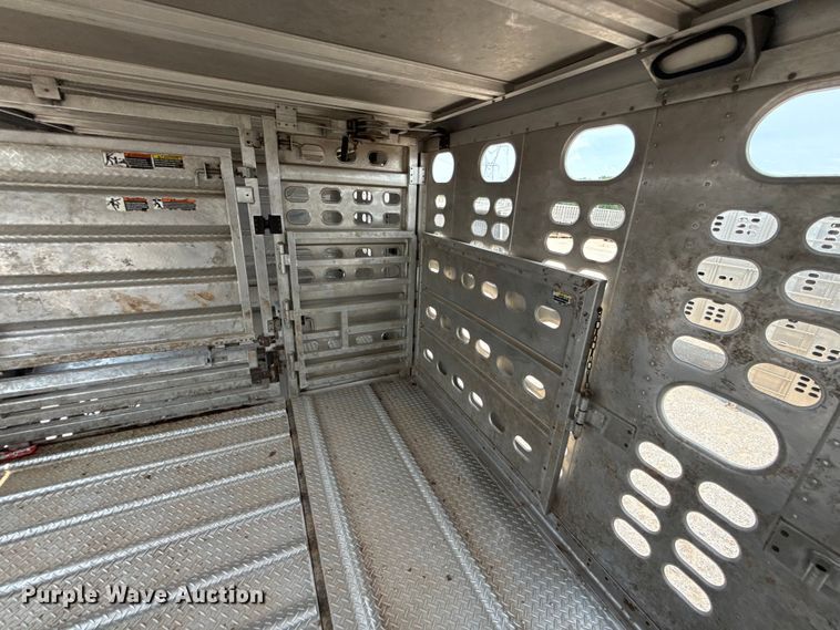 image for item ET6384 2019 Wilson PSDCL-402 livestock trailer