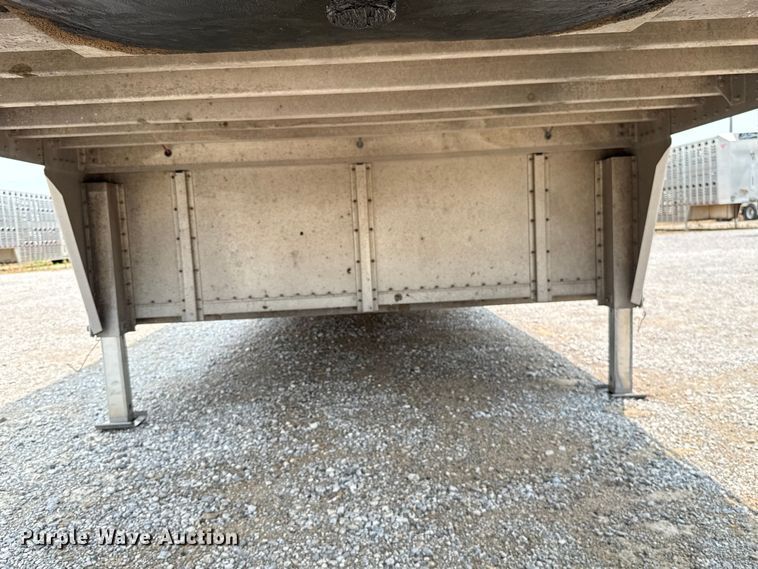 image for item ET6384 2019 Wilson PSDCL-402 livestock trailer