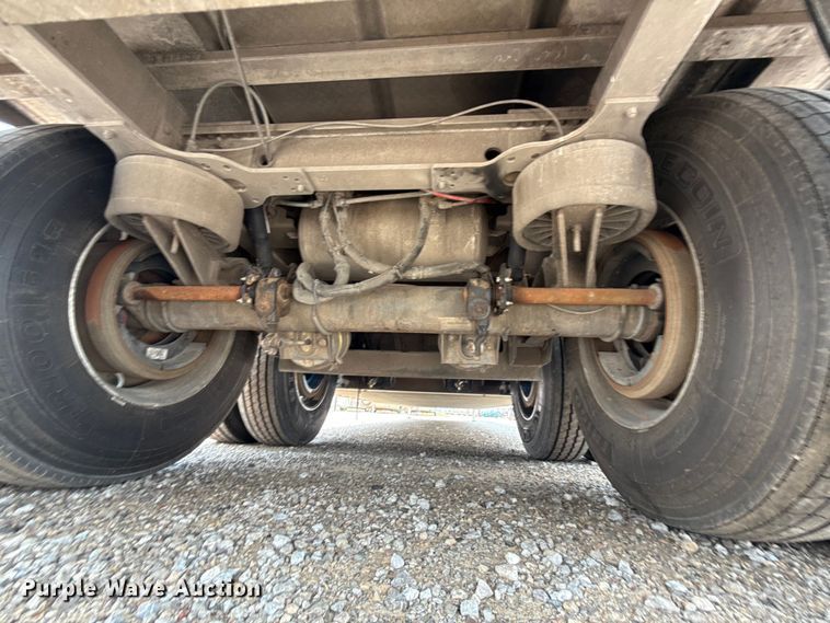 image for item ET6384 2019 Wilson PSDCL-402 livestock trailer