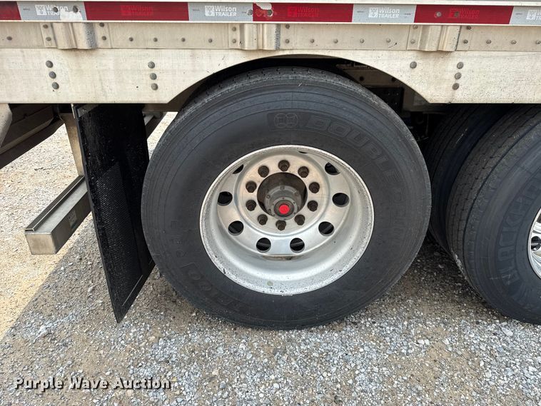 image for item ET6384 2019 Wilson PSDCL-402 livestock trailer