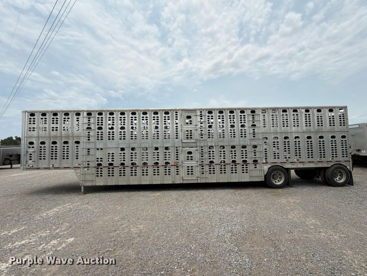 image for item ET6386 2017 Wilson PSDCL-402 livestock trailer