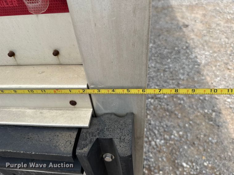image for item ET6386 2017 Wilson PSDCL-402 livestock trailer