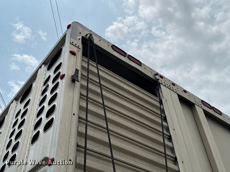 image for item ET6386 2017 Wilson PSDCL-402 livestock trailer