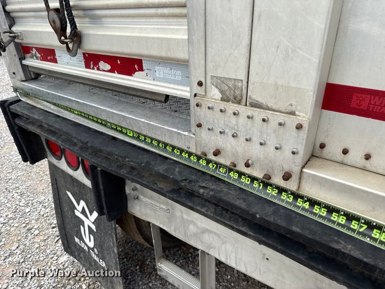 image for item ET6386 2017 Wilson PSDCL-402 livestock trailer