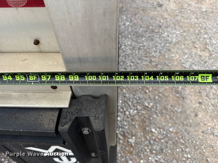 image for item ET6386 2017 Wilson PSDCL-402 livestock trailer