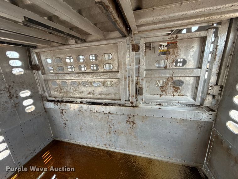 image for item ET6386 2017 Wilson PSDCL-402 livestock trailer