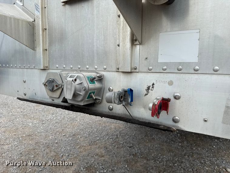image for item ET6387 2019 Wilson PSDCL-402 livestock trailer