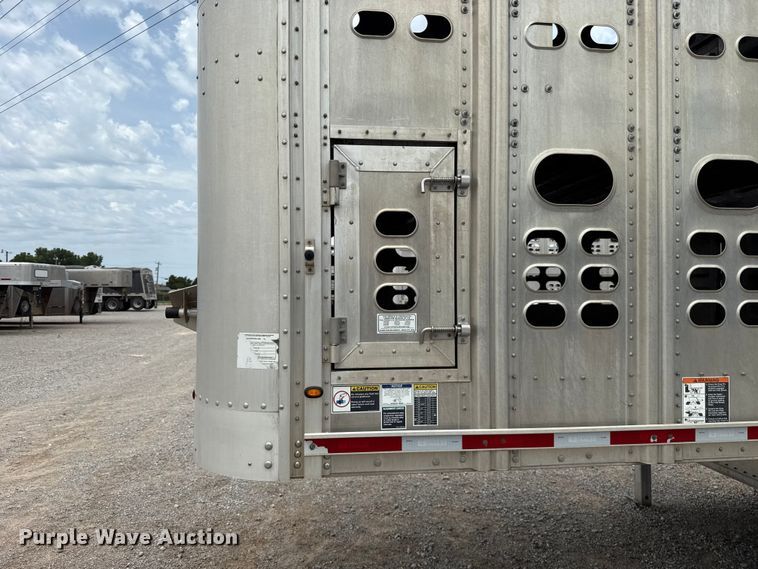 image for item ET6387 2019 Wilson PSDCL-402 livestock trailer
