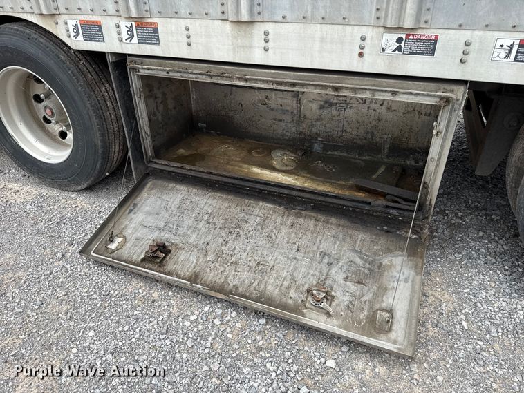 image for item ET6387 2019 Wilson PSDCL-402 livestock trailer