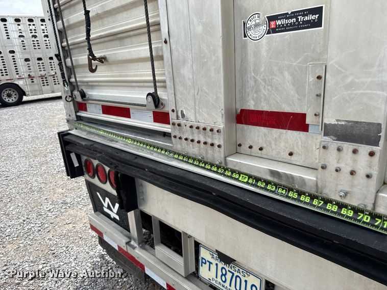 image for item ET6387 2019 Wilson PSDCL-402 livestock trailer